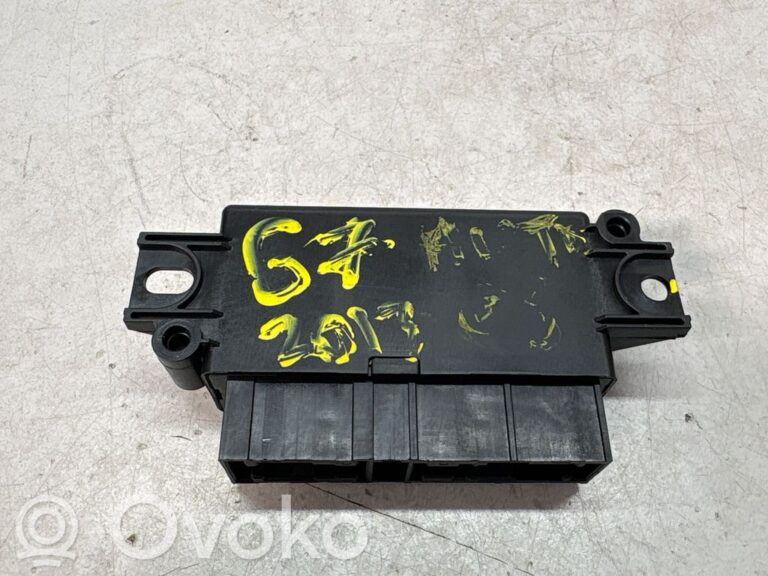 9a0bffdfedf998f55f73e35d61f453c4-624ee6f8aaad5eb1cffd50dd5889bbc0_parking_pdc_control_unit_module