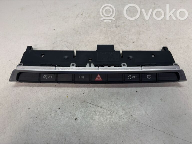 9b71f589c5fffe9993889214150689a8-5b956b82f5860a809261b84dee5cac63_hazard_light_switch