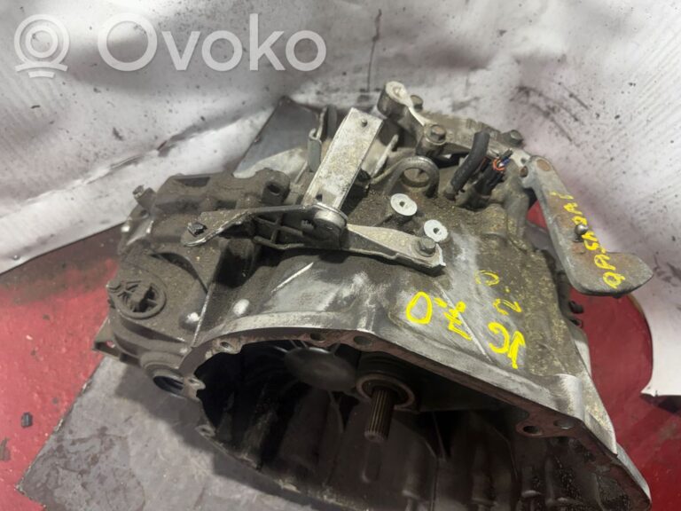 9c328b5b835509c4417de199575d62c6-1c030d669bc3013b279856687c383e92_manual_5_speed_gearbox