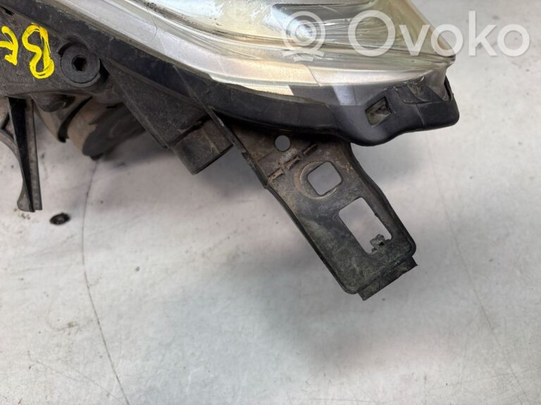 9c58e91ca882069b4996cfd8fa198547-174e69c0a61edbfdcf8c9e5a0b1441ac_headlight_headlamp