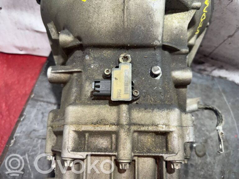 9c627c02653d194c037a73dc0d0e4c11-eb78644ec9ac141f21756b5168fa998b_manual_6_speed_gearbox