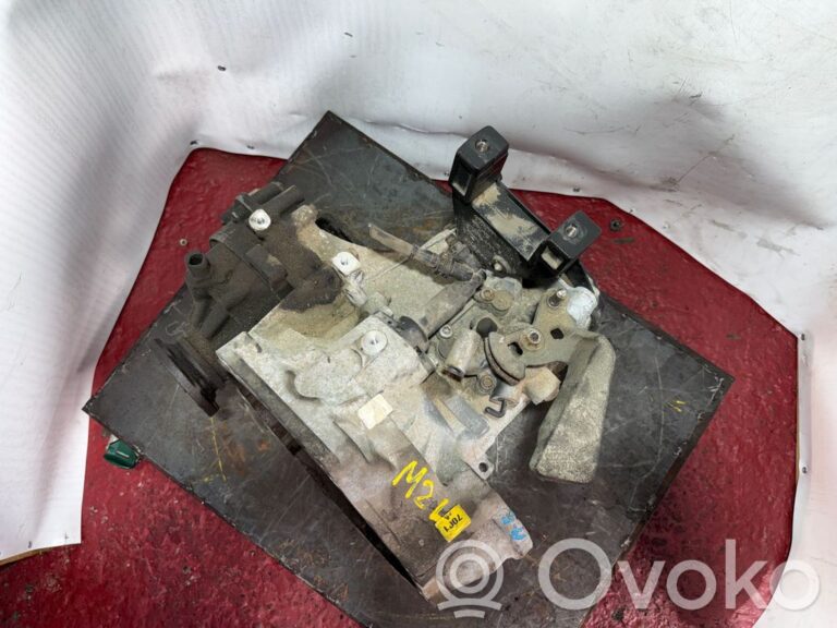 9ce28f793ac44b59bd03761e0b164d5d-fd1f22ba765f4871fb3186ff5ec5f382_manual_5_speed_gearbox