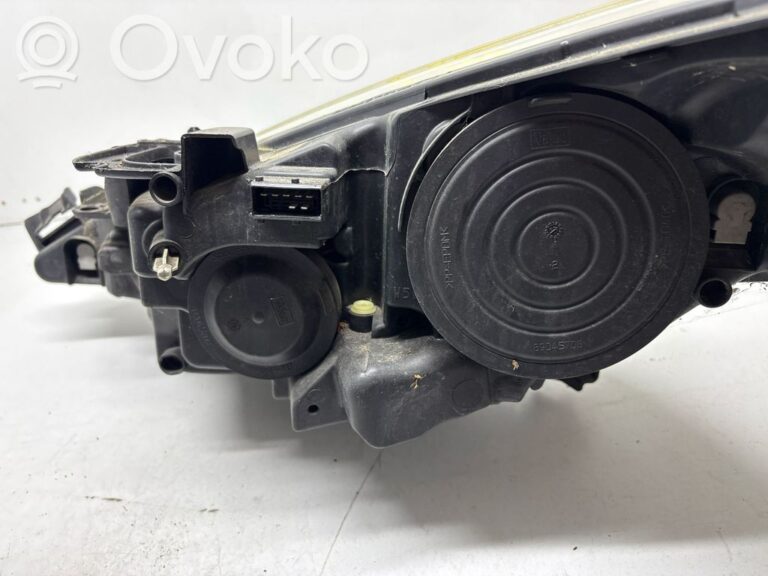 9d9e1333732ea0eb0d4bbaa8ffe68730-3644784363eee480ce1975a170601d40_headlight_headlamp