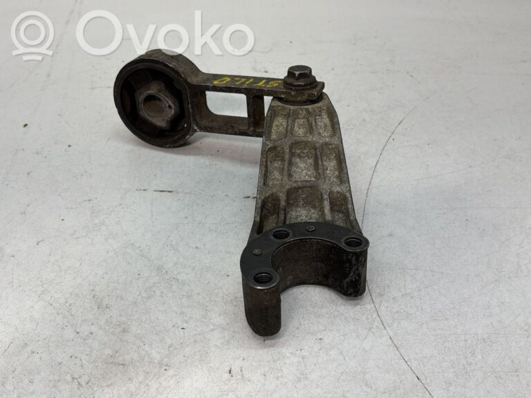 9f3ecea5e84fe4f2f8d684943925db1f-360b8177cddc630927ddbbfcafb6cfbd_rear_brake_caliper