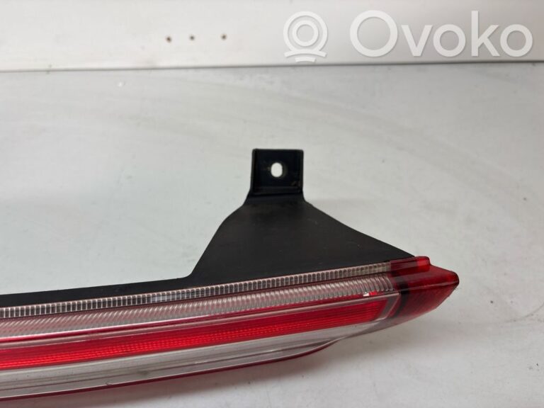 9f97f8be7e038522fb32d34fa9eaacdb-b96e6bed6eba56f0d4506f2c25963128_rear_tail_lights