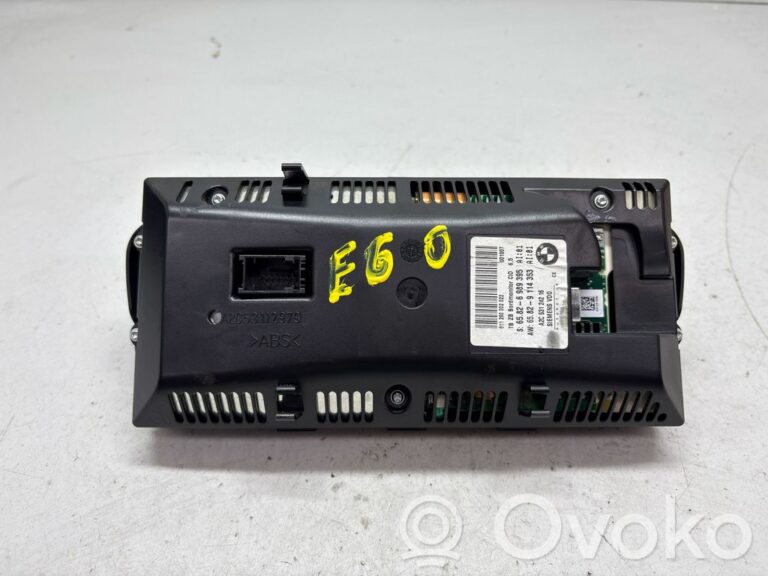 a1f426ac1efb7ba934d8bccd3d385de3-41e19f414e6680b234e68b4d056a9327_screen_display_small_screen