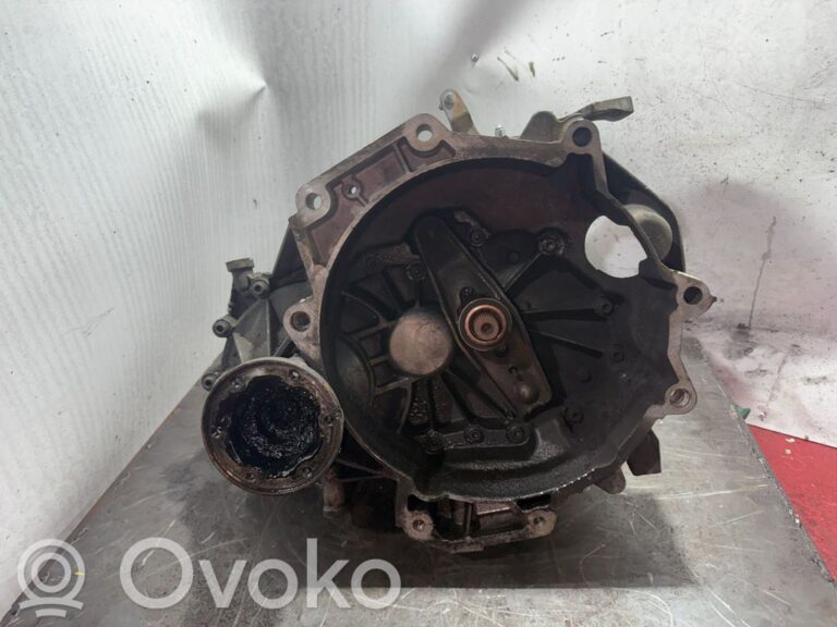 a75427e12184540d3079cb4ac374c1b7-37acfe08ffe647a27f3ebcb16399df5f_manual_6_speed_gearbox