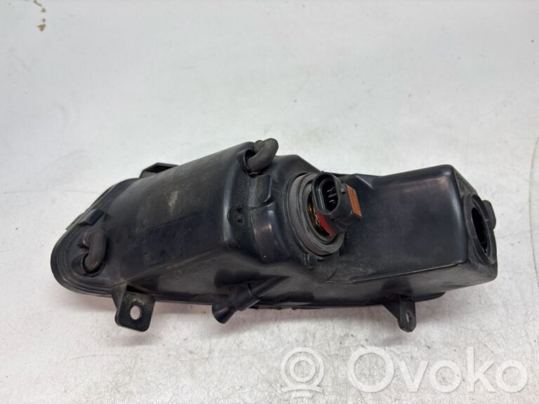 a75764aad87c1f84b9200b9e97b4e6f2-29f391d44ddd51ff4be45a3eb92ceefe_front_fog_light