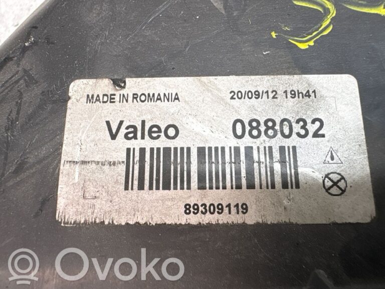 a95a4663b4abfdc599281f747364680a-8fd48b78ebf4d3771f8d9b3e0a7d104d_headlight_headlamp