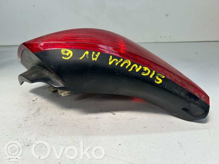 a9f06a217aa89e83bed0c366cff8f7ad-aa0d7dfe3cd9b7f38018759bc4acb5f0_rear_tail_lights