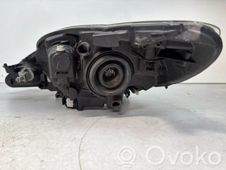 ab268000107762fef63b131d878f7f60-ed927eaa6afda457d5475ac4090accad_headlight_headlamp