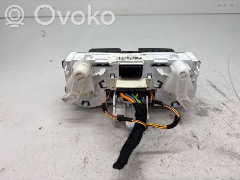 ab7f9b11b22ef490115c510e516b75a4-49223a9962b8fdf65bcac337b09feef0_climate_control_unit