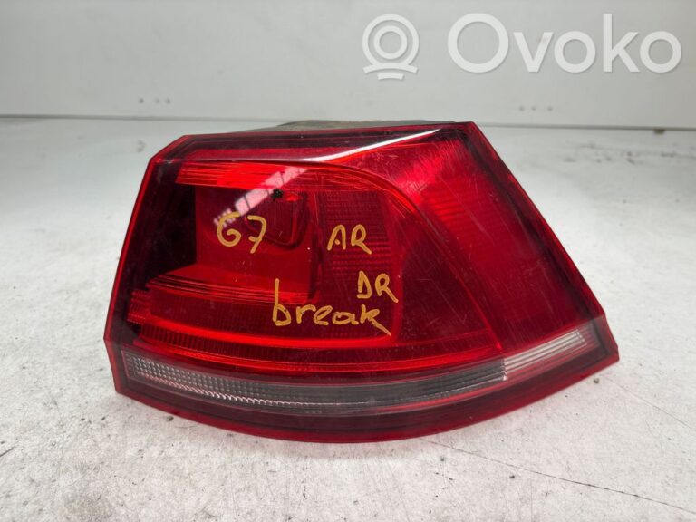 abce8638dd46422ecb8bdc9e9a607ae6-b05df23d775028d5dbb0cc62871c47ad_rear_tail_lights