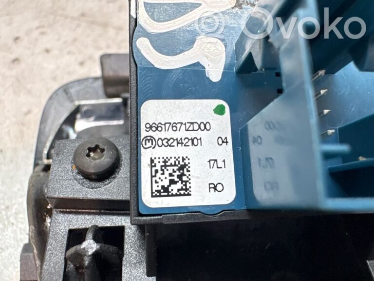 ac00717a99e129d49bc8a04841e4a733-a0a49a165110ba0bf2502f37ce291820_hand_parking_brake_switch
