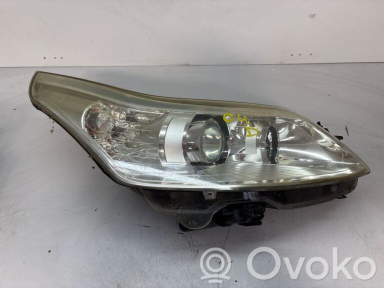 ac8b81db72d8c7568b0f7a93534f502c-0e8214d91ee8e2aed4c620490ca9c0b4_headlight_headlamp