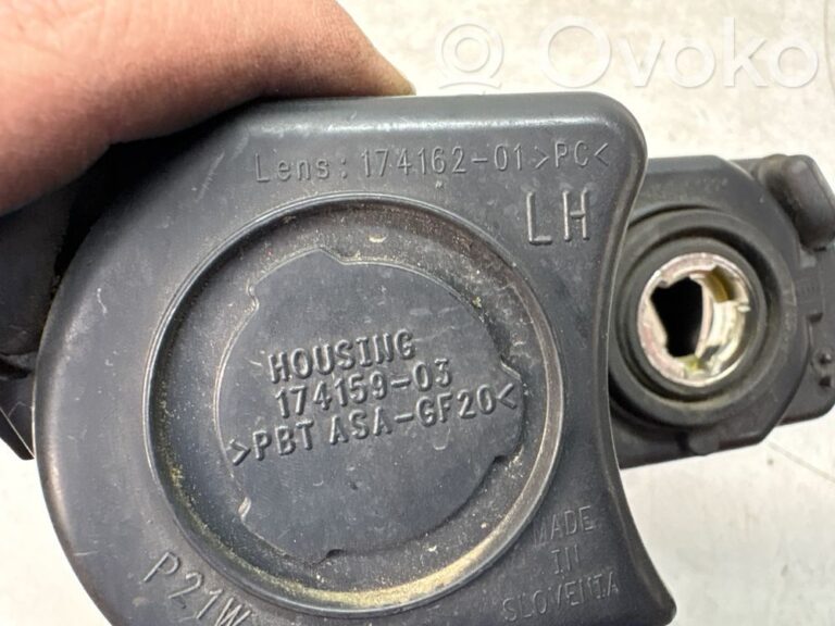 ad7f58eca66bc01e22229c765e21921e-14b28e4ab78c240c911716a853dfc3a7_front_fog_light