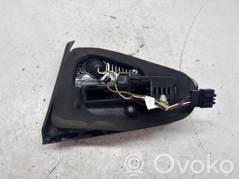 afe6ab05ff686ca43b6f8110b8f5e451-0fc5c7858a3aaae257c10b8f0cf4651c_tailgate_rear_tail_lights