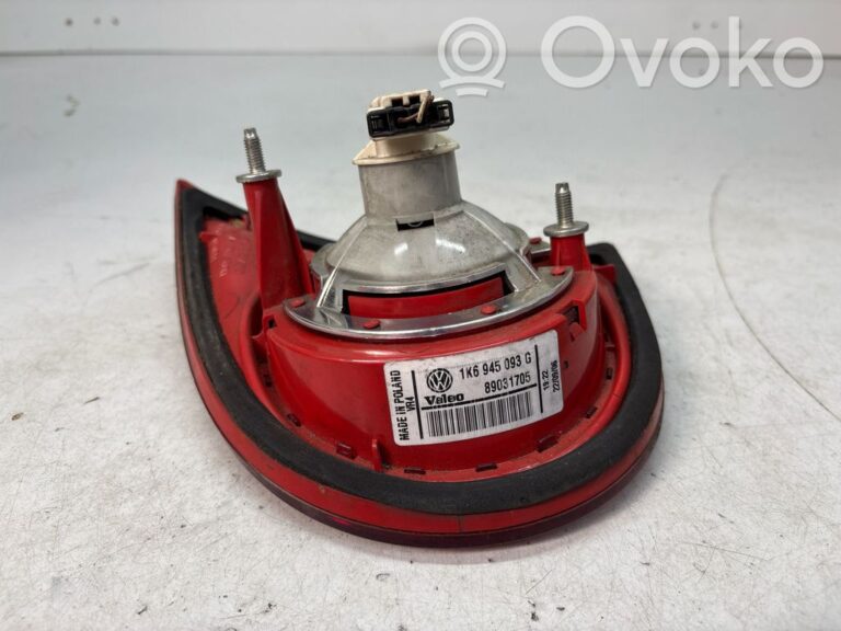 b27448e2500457523452afa3d7923f99-75d64ef2ccbb9ba17ecfefa2cc3f2daf_rear_tail_lights