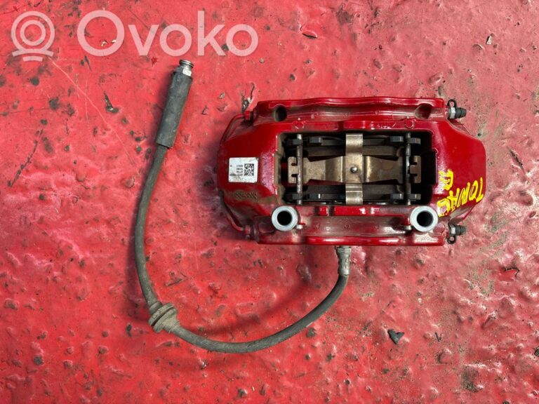 b29a709a61a23ffa4db2fc98ec47cf52-f437a7d5681d1bea7e56dbaadccb4aca_front_brake_caliper