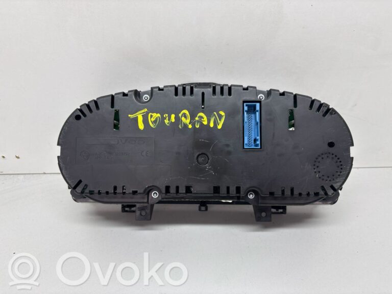 b2acfedd13d708aae87461a11778b524-7348b32b8c103ca16f9e103dd6b43667_speedometer__instrument_cluster_