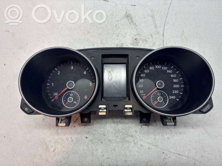b4f0d1ddedfee671e9a99514ddb14647-7620b4fdef1f30a7789db14938424016_speedometer__instrument_cluster_
