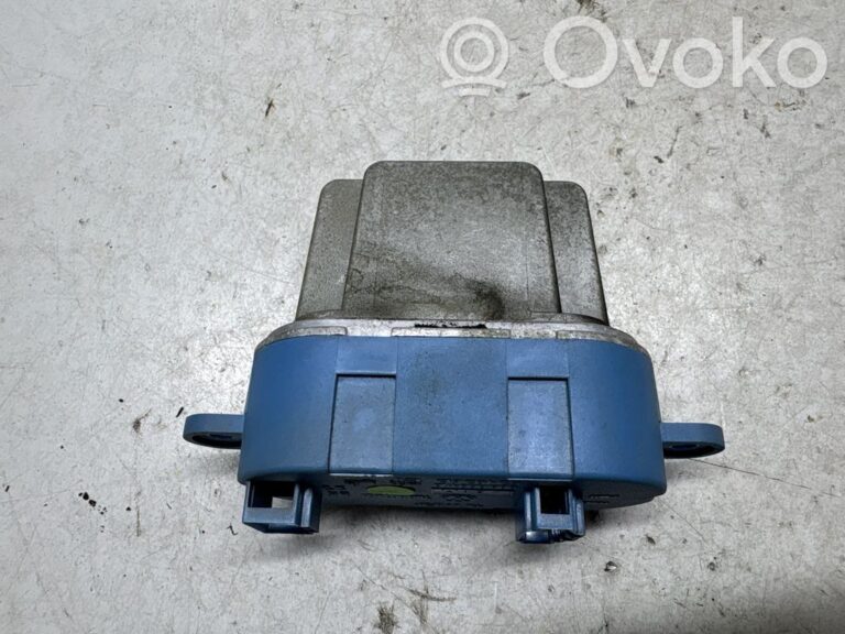 b5212a2d4325420348f34758e02990b8-320c33cded1e5f0b1120eb4fc77cceb6_heater_blower_motor_fan_resistor