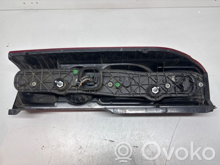 b559abc38339166deac384ced9691666-4c055dc8a927b28ad578c31da7a5c0e4_rear_tail_lights