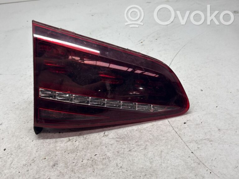 b66b8e2f18af8327401d17cc34f8bcba-bc730a6296804a14ecfed644b0a5bef0_tailgate_rear_tail_lights
