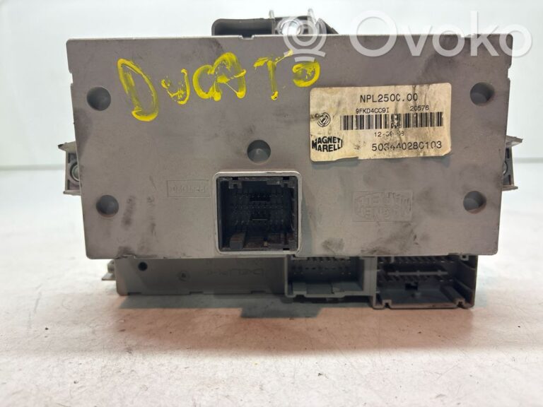b71ed91da8b3ac22512c2ff6182590e6-fcab528703603e0ffa9cfbcc4cc2dbac_fuse_box_set
