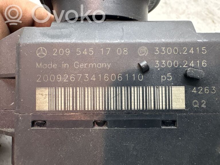ba97f85bf3c54e4be6a17385601c5ee4-e452542eed5091e52a1f8f1d56aebf5a_ignition_lock