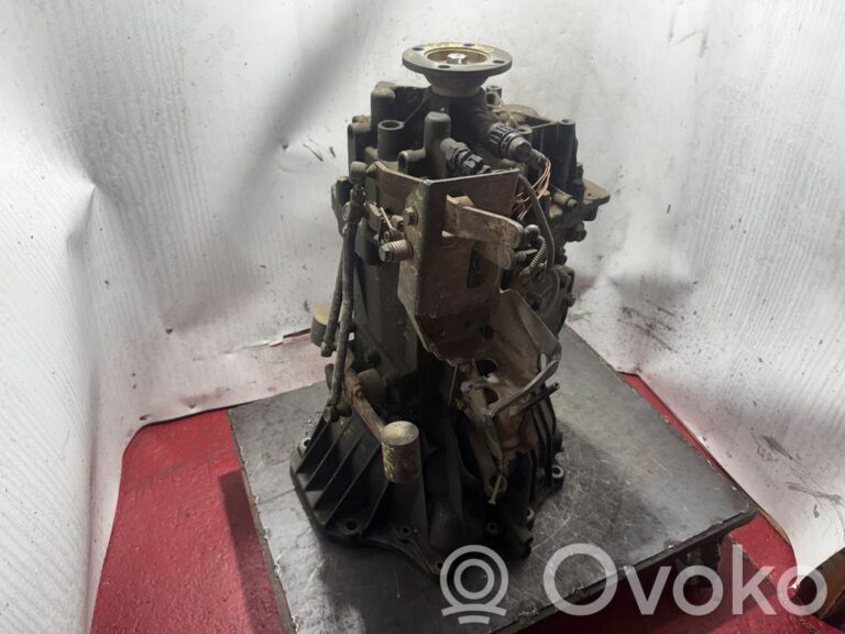 bacf62585260291806260c75f156349d-0d8f25a37636f1f5e5274c0a9d7064c2_manual_5_speed_gearbox