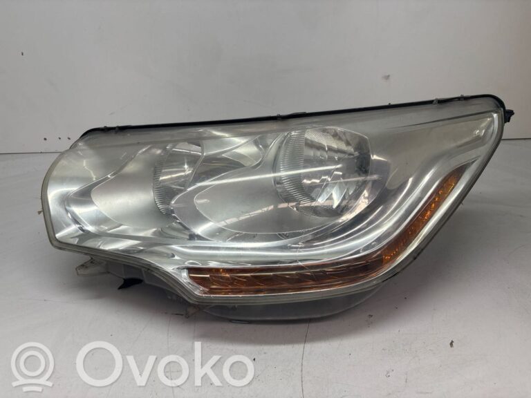 bacff234b0dc2a40d4e61804d4ffc7b6-4c064cb8b12e3e835c7eda19f2be2a4f_headlight_headlamp