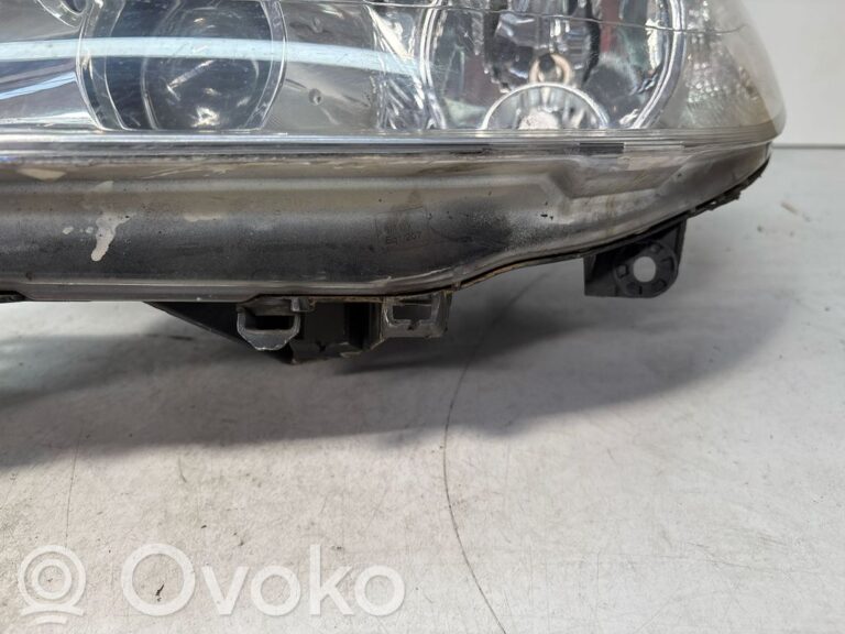 bb48166b1cabc96f60fd0ebef693d6f5-14946b656220a0033b79f08221e476ef_headlight_headlamp