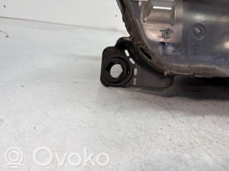 bb610906d71a11e8fdb25f06da84d4e5-5319d13b07ea5013cae2cd958618b0ac_headlight_headlamp