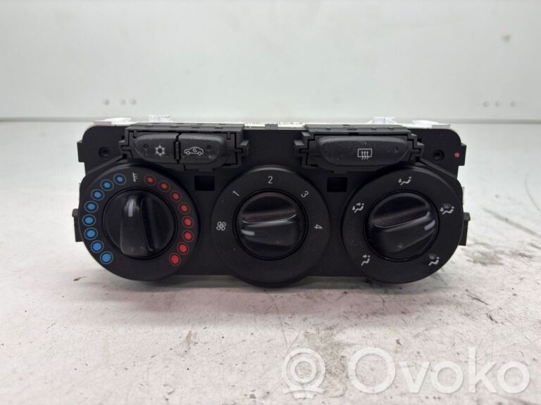 bc3fda60e4d237ae848b902d90d820ee-77260a11e76f861e3d189d6e5b64aa9b_climate_control_unit