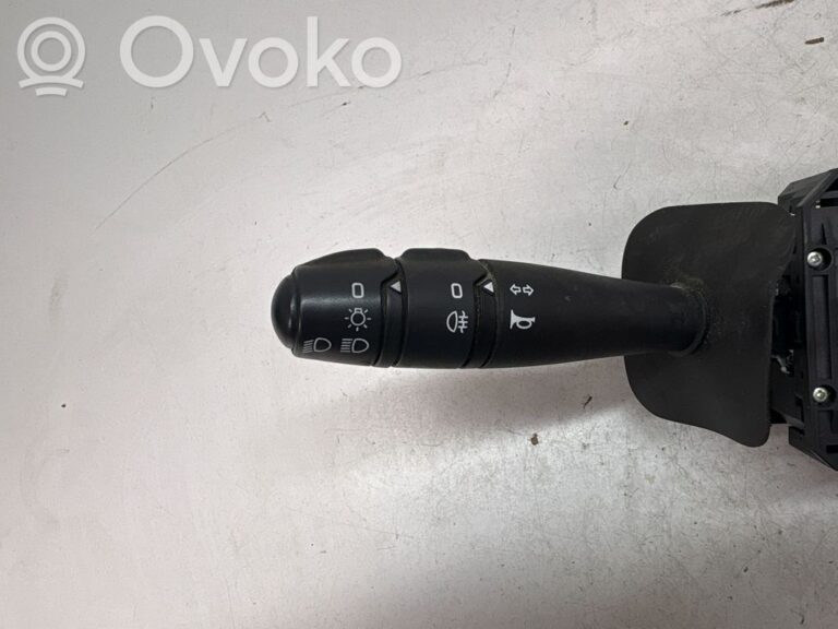 bce8c91c364ff1bc2da1151b9df33f0e-30376c80b2679f82e8f46ee5533b1a96_wiper_control_stalk