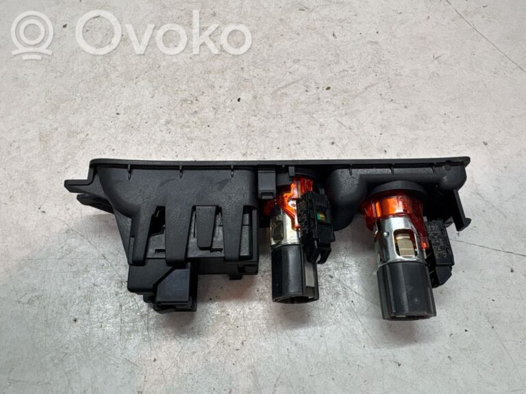 bd2ad3bef224c3731d4d7757e64f8ad8-ff5f3f3f4c39c79967bbe8188e0b187e_12_v_socket__rear_