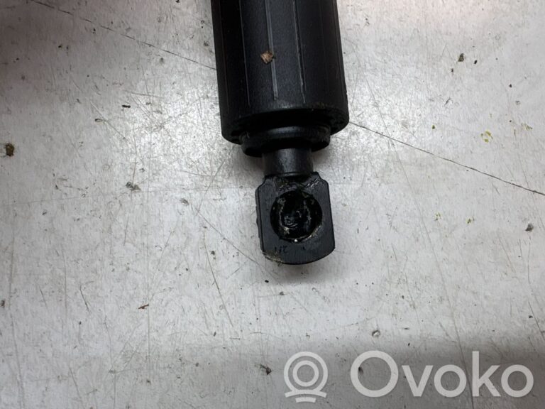 be89caf3c36d1c930a8f6dcb1fea4e9c-14cfb7dfb56137d4e3de38fd77a5e3e6_shock_absorber_damper_mounting_bracket