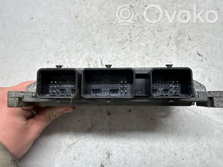 bfe29d2d4e68267f1e40295a19f23caf-ee33a5db9f670dd20eb339afcbdb6997_engine_control_unit_module