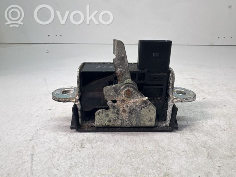 bff45dd8040eec1f5458af10630f2dd3-ecf1aa954144edb7b16551efd3c1b059_tailgate_trunk_boot_lock_catch_latch