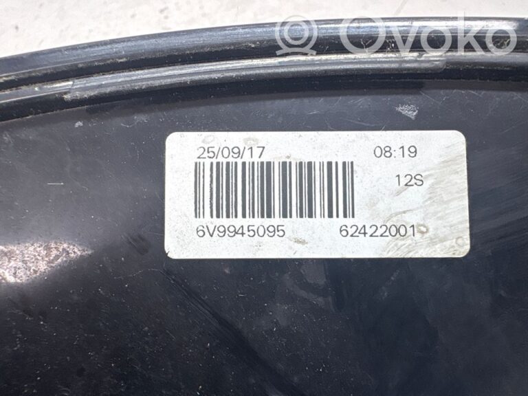 c1251b95fe7cf721c9674fbaa9c2ed80-49a9e5b2b3e38f0eae1e73d49820a97a_rear_tail_lights