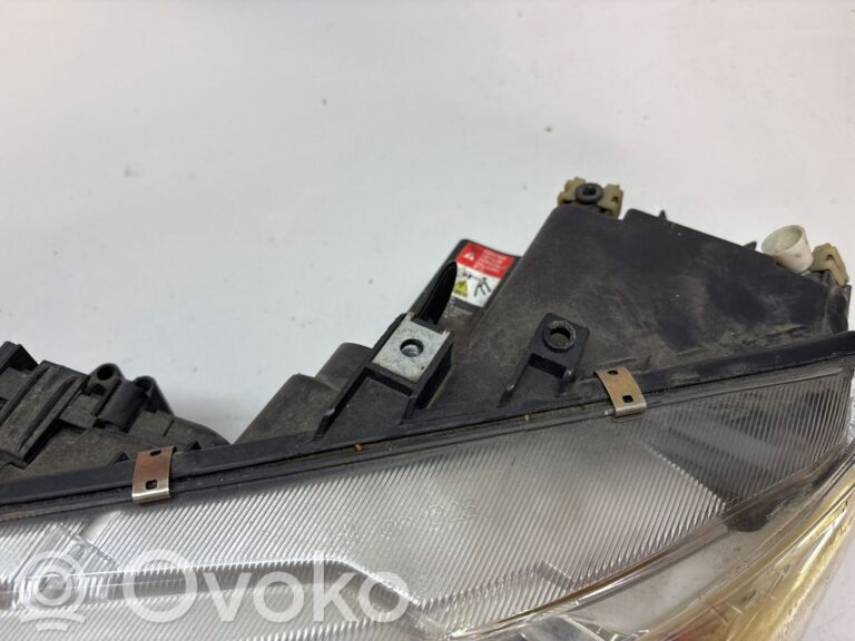 c2d4cb28cb58af67466be21f84258a1d-54c775aad3ab7363b37124f95031ee9d_headlight_ballast_module_xenon