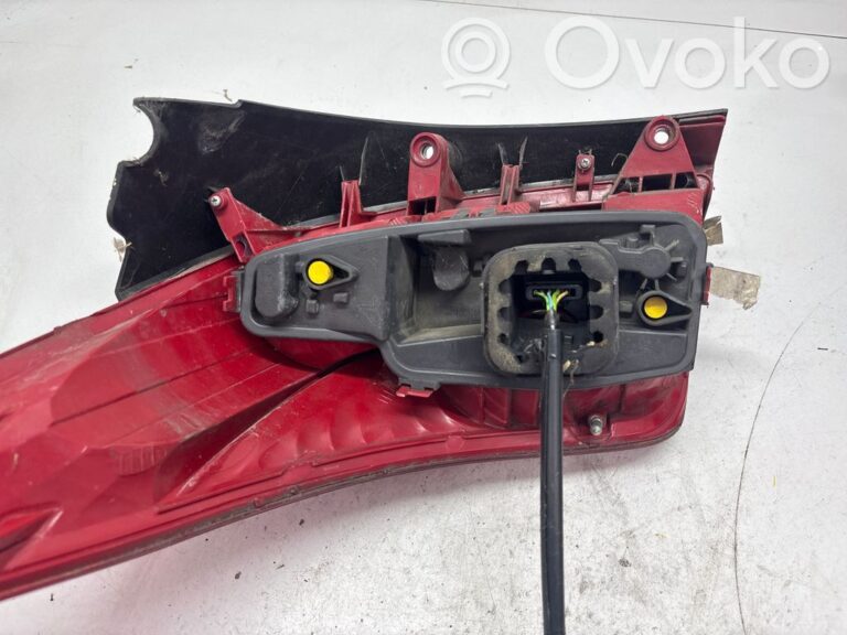 c36eef326fd4563029df813bc7b3172f-a27cc0ced7b49cf78b67bb1543dd7543_front_brake_caliper
