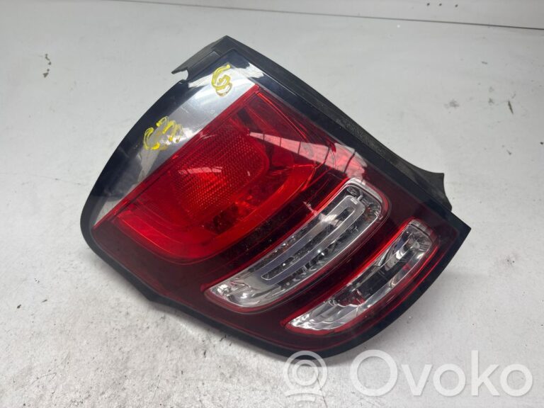 c38bbaf6a050a4d84f8f2669d175d7b5-e1bb15c81825f061bbf6870f0f5cf394_rear_tail_lights