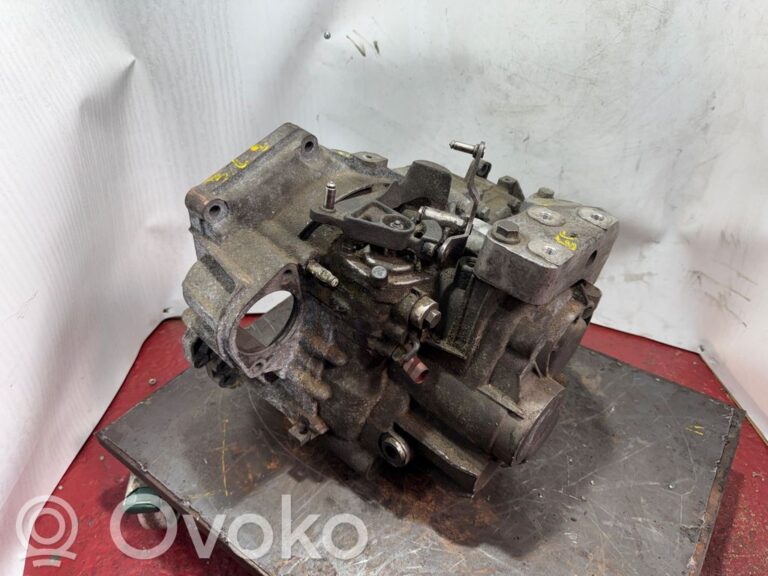c6b619c326a4a4ca7f1990aaee82f05e-9cdb17db768b720a251fcd1510f396ab_manual_6_speed_gearbox