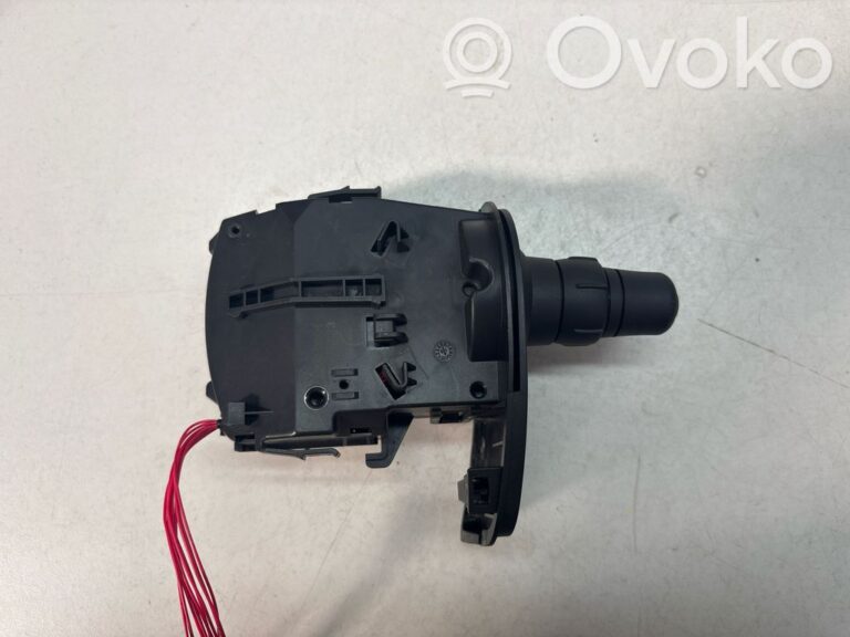 c7a4afca1c8529f408060c9605ddf5eb-8fe04815395d7d33534ae93935d5fbd2_wiper_turn_signal_indicator_stalk_switch