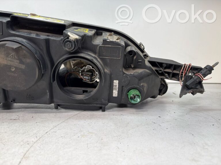 c90521cef381c0efc3c7fdf0512774c3-3408391e0f8cf98152eef220971a8591_headlight_headlamp_dust_cover