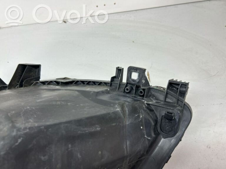 ca104a98bc176069a6e3c0ea85aa71ca-2f5262ef34588b0bee1eeff120b3dc40_headlight_headlamp
