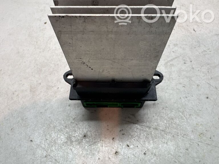 ccff0c1320cddeea841cfdf77aef30cf-ffa92964a9835ffe5ad75ed7d1a7ee13_engine_coolant_pipe_hose