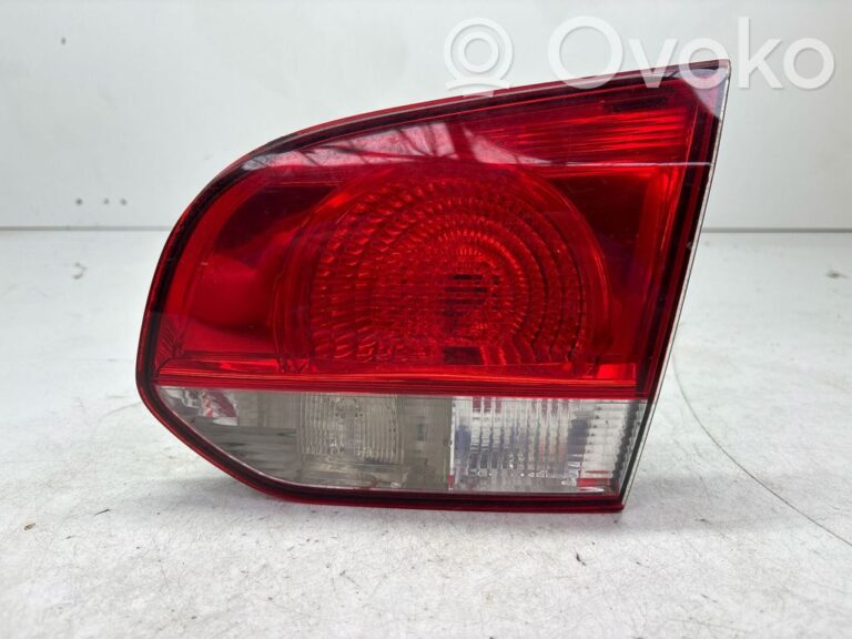 cd136f35349189aee51e3cb6e9bf5a55-d9c8358bcff80f3d487523a89df61f0a_tailgate_rear_tail_lights